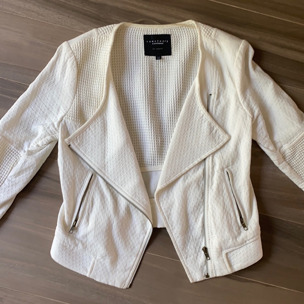 White jacket